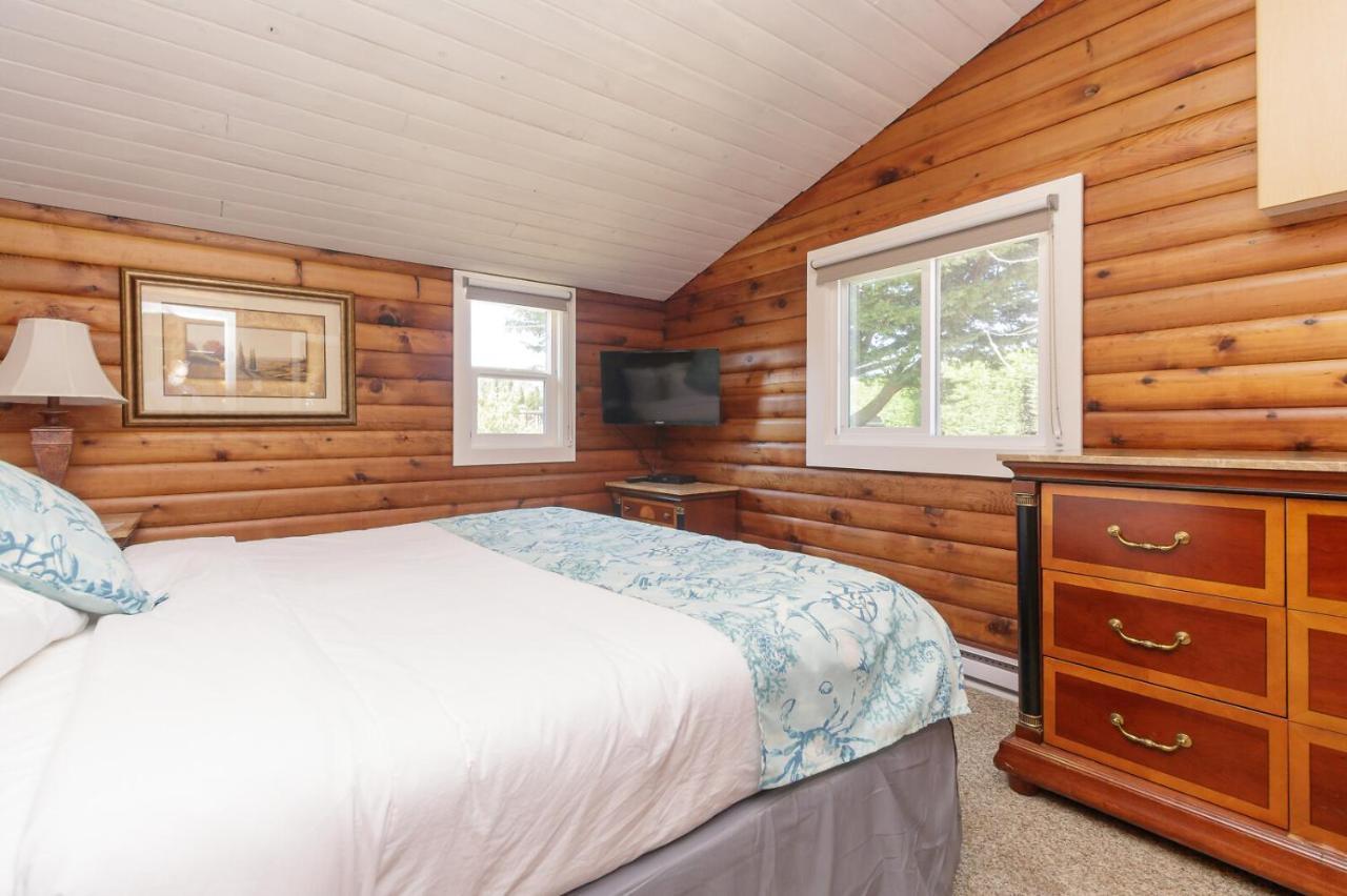The Cedarwood Inn & Suites Sidney Εξωτερικό φωτογραφία