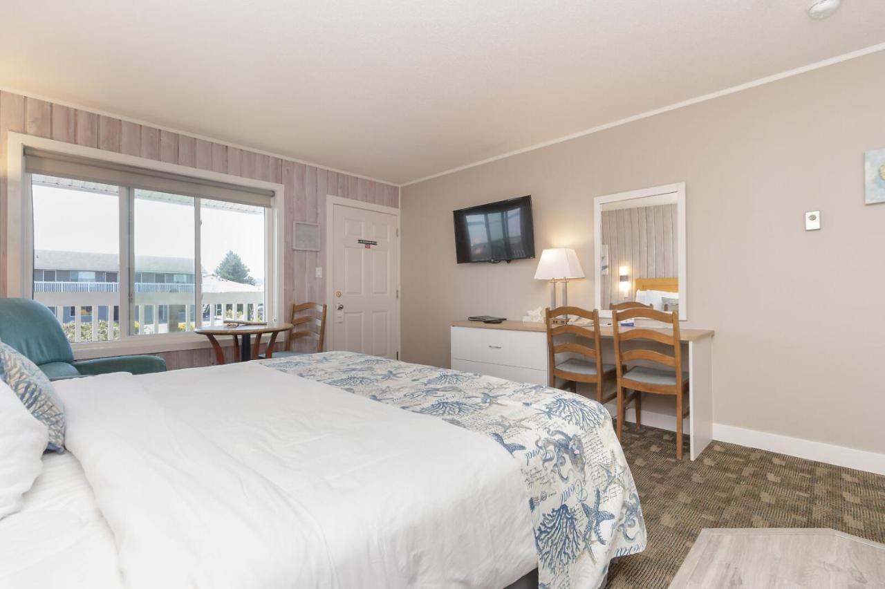 The Cedarwood Inn & Suites Sidney Εξωτερικό φωτογραφία
