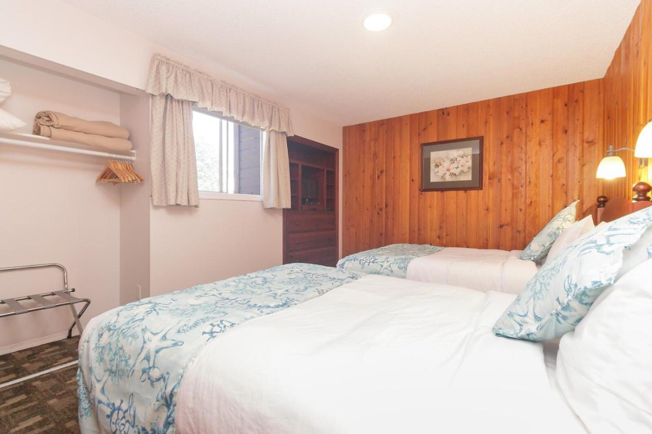 The Cedarwood Inn & Suites Sidney Εξωτερικό φωτογραφία