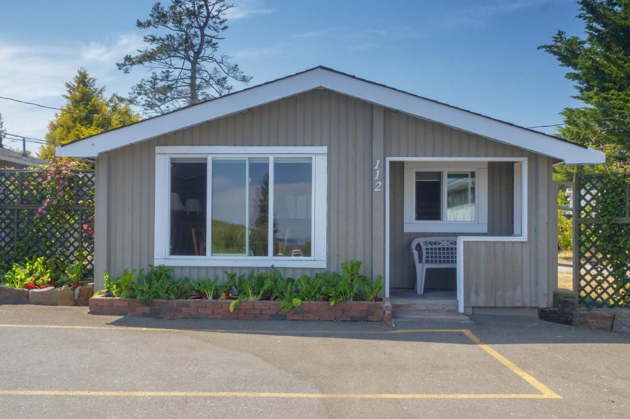 The Cedarwood Inn & Suites Sidney Εξωτερικό φωτογραφία