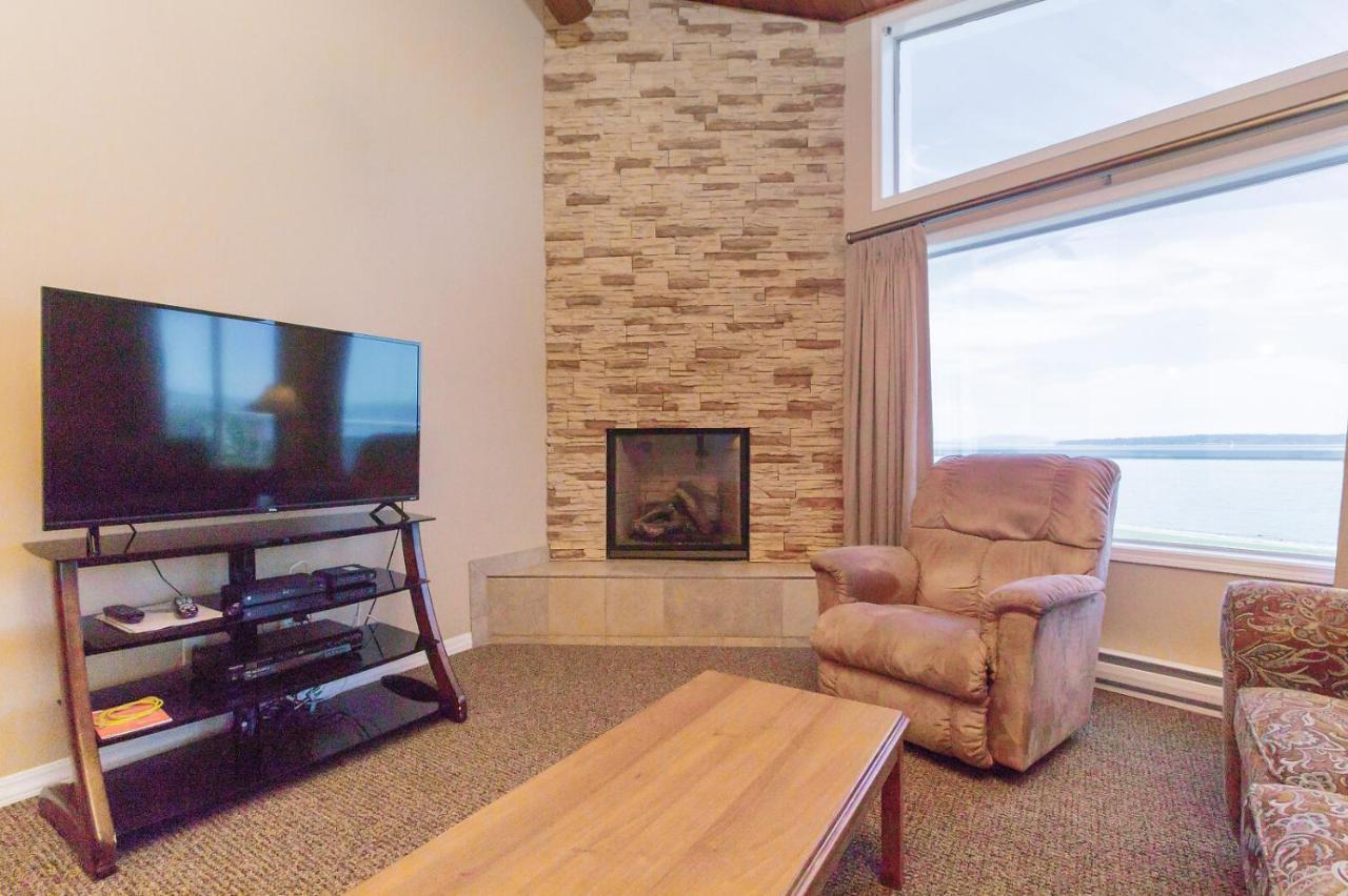 The Cedarwood Inn & Suites Sidney Εξωτερικό φωτογραφία