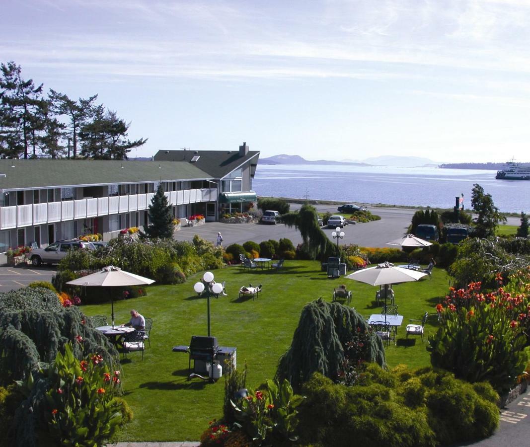 The Cedarwood Inn & Suites Sidney Εξωτερικό φωτογραφία