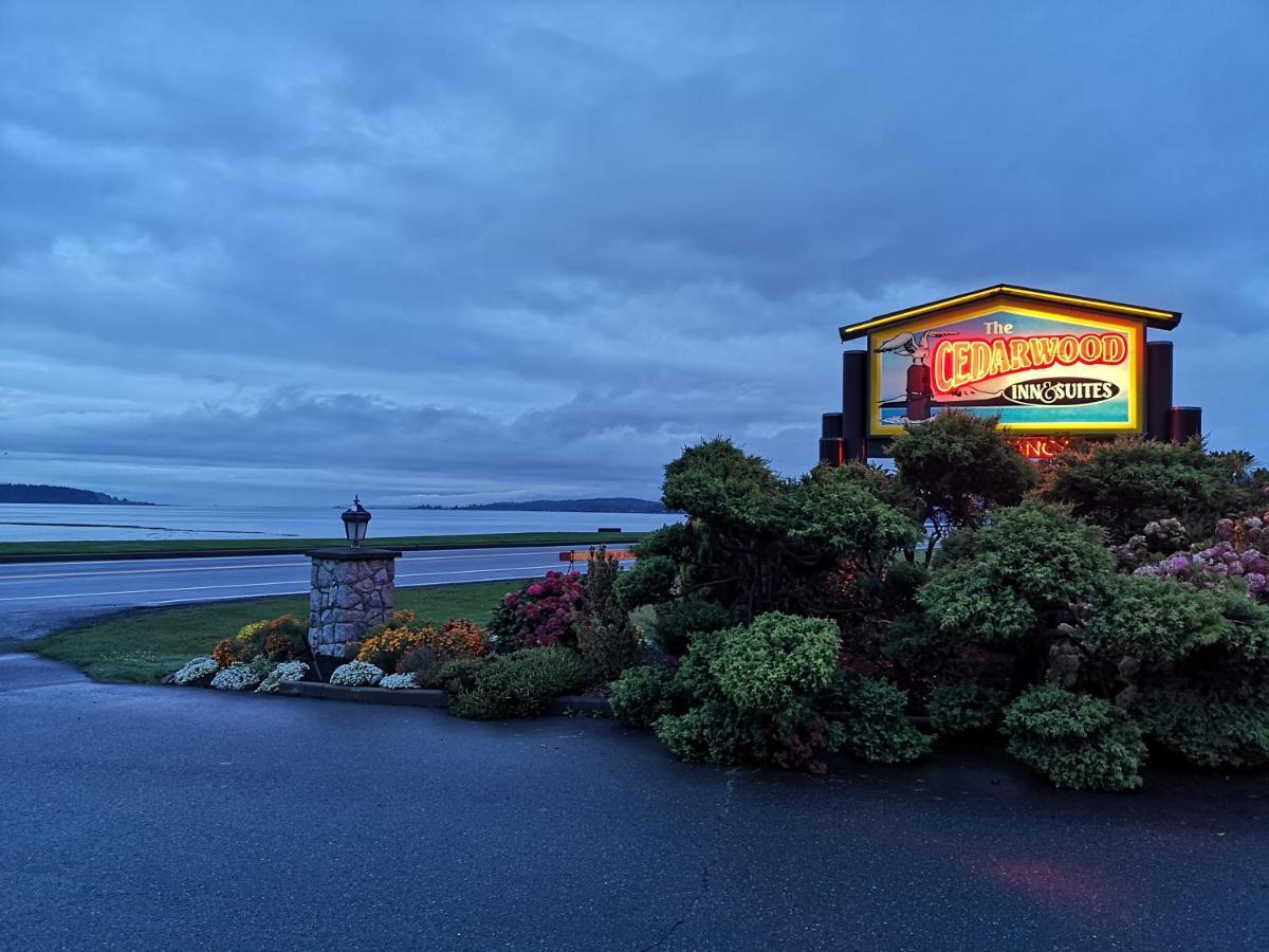 The Cedarwood Inn & Suites Sidney Εξωτερικό φωτογραφία